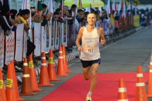 Khon Kaen Marathon Finish 2015